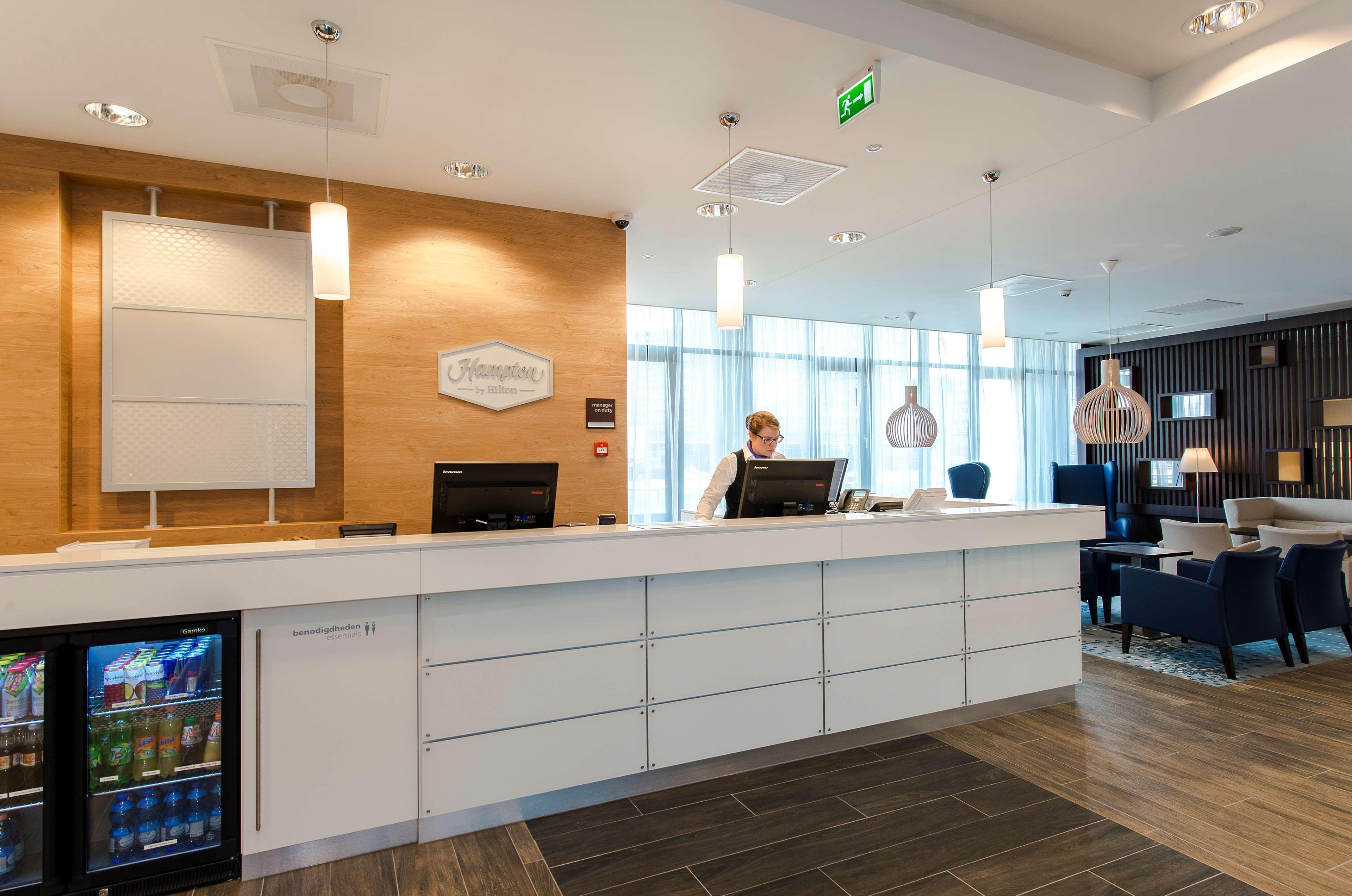 Hampton By Hilton Amsterdam Airport Schiphol Hotel Hoofddorp Exterior foto